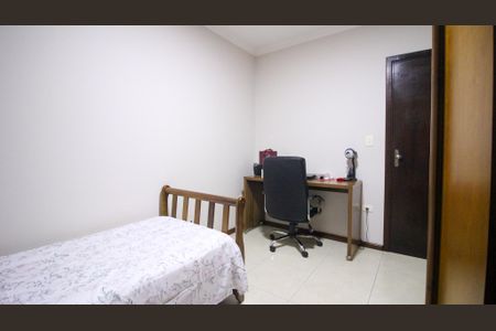 Casa à venda com 218m², 3 quartos e 5 vagasQuarto 1