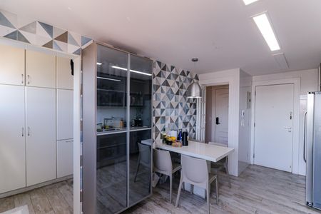 Apartamento à venda com 256m², 4 quartos e 4 vagasCozinha