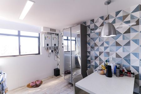 Apartamento à venda com 256m², 4 quartos e 4 vagasCozinha