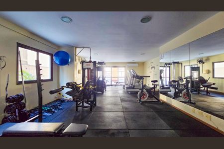 Apartamento à venda com 256m², 4 quartos e 4 vagasÁrea comum - Academia