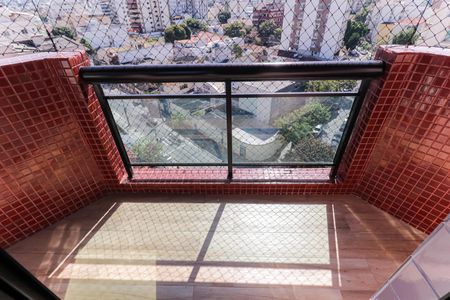 Apartamento à venda com 256m², 4 quartos e 4 vagasVaranda da Suíte 3