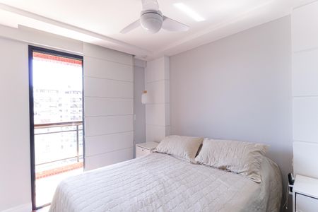 Apartamento à venda com 256m², 4 quartos e 4 vagasSuíte 4