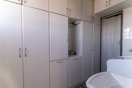 Apartamento à venda com 256m², 4 quartos e 4 vagasÁrea de Serviço
