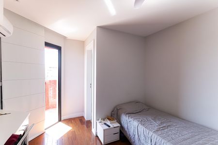 Apartamento à venda com 256m², 4 quartos e 4 vagasSuíte 3