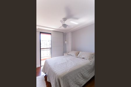 Apartamento à venda com 256m², 4 quartos e 4 vagasSuíte 4