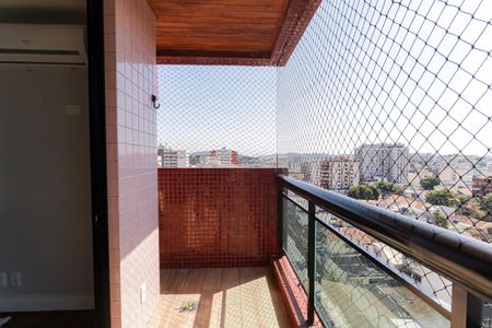 Apartamento à venda com 256m², 4 quartos e 4 vagasVaranda da Suíte 4