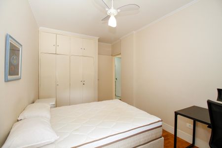Apartamento à venda com 80m², 2 quartos e 2 vagasQuarto 2