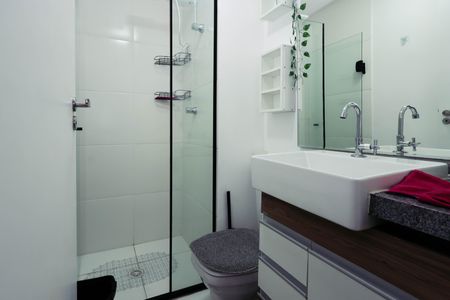 Studio à venda com 37m², 1 quarto e sem vaga Studio à venda com 37m², 1 quarto e sem vagaBanheiro Social