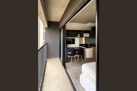 Studio para alugar com 19m², 0 quarto e sem vagaVaranda