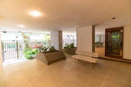 Apartamento à venda com 130m², 3 quartos e 1 vagaÁrea comum