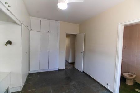 Apartamento à venda com 130m², 3 quartos e 1 vagaSuíte