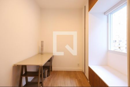 Casa de Condomínio à venda com 3 quartos, 85m² em Santo Amaro, São Paulo