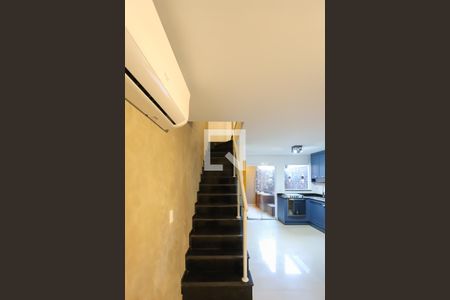 Casa de condomínio à venda com 85m², 3 quartos e 2 vagas