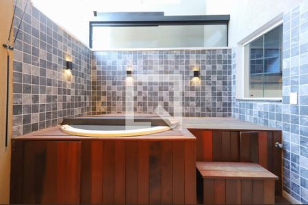 Casa de condomínio à venda com 85m², 3 quartos e 2 vagas