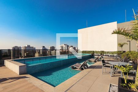 Apartamento à venda com 33m², 1 quarto e sem vagaPiscina 