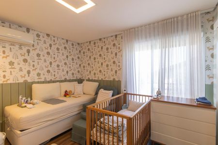 Casa de condomínio à venda com 320m², 4 quartos e 4 vagasSuíte 2