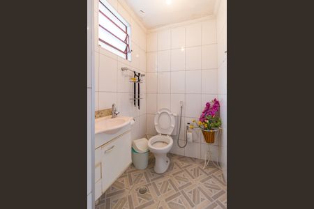 Casa para alugar com 210m², 3 quartos e 1 vaga Casa para alugar com 210m², 3 quartos e 1 vagaDetalhe - Lavabo