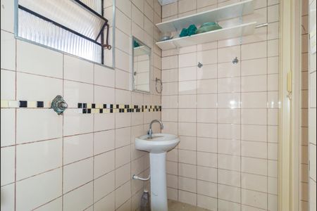 Casa para alugar com 210m², 3 quartos e 1 vaga Casa para alugar com 210m², 3 quartos e 1 vagaBanheiro - Casa 2