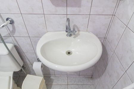 Casa para alugar com 210m², 3 quartos e 1 vaga Casa para alugar com 210m², 3 quartos e 1 vagaDetalhe - Banheiro 1