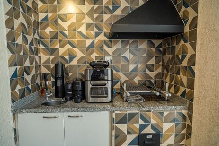 Apartamento à venda com 100m², 3 quartos e 3 vagasVaranda - Detalhe