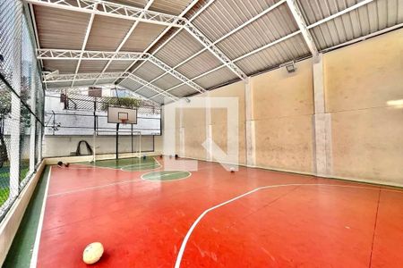 Apartamento à venda com 100m², 3 quartos e 3 vagasQuadra