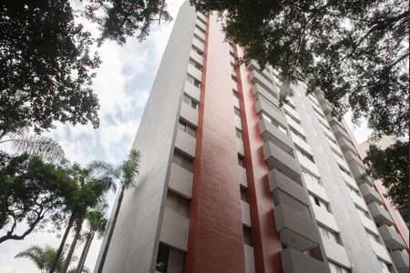 Apartamento à venda com 80m², 2 quartos e 1 vagaFachada