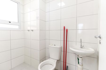 Apartamento à venda com 41m², 2 quartos e sem vaga Apartamento à venda com 41m², 2 quartos e sem vagaBanheiro