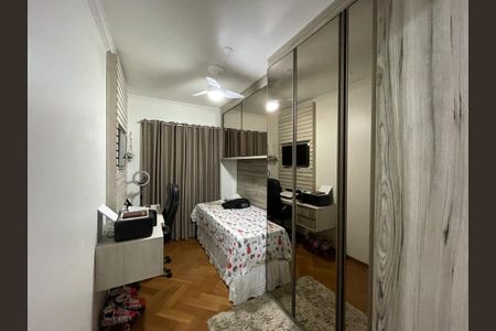 Casa à venda com 3 quartos, 200m² em Vila Formosa, São Paulo