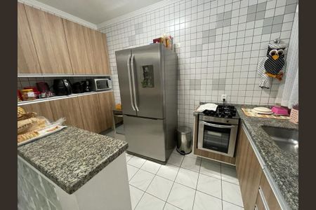 Casa à venda com 3 quartos, 200m² em Vila Formosa, São Paulo