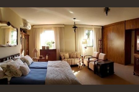 Casa à venda com 3 quartos, 700m² em Jardim Atibaia (Sousas), Campinas