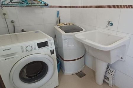 Casa à venda com 345m², 3 quartos e 2 vagas