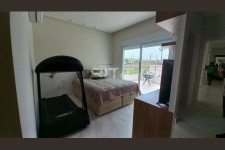 Casa à venda com 240m², 4 quartos e 2 vagas