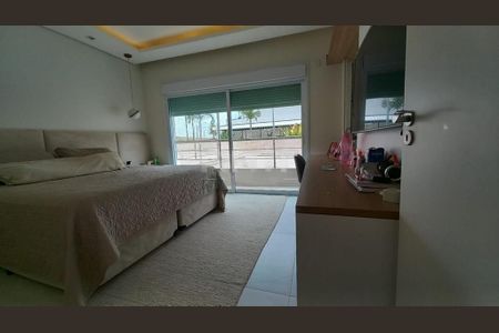 Casa à venda com 240m², 4 quartos e 2 vagas
