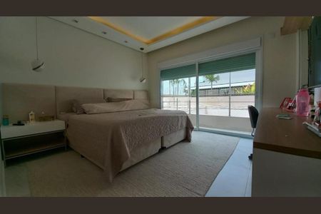Casa à venda com 240m², 4 quartos e 2 vagas