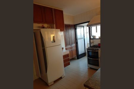 Apartamento à venda com 155m², 4 quartos e 2 vagas