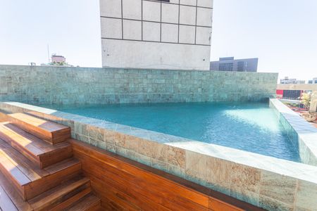 Apartamento à venda com 48m², 1 quarto e 1 vagaÁrea comum - Piscina