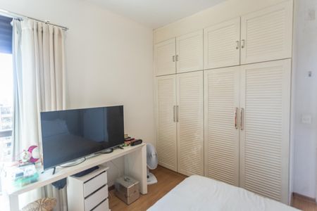 Apartamento à venda com 48m², 1 quarto e 1 vagaQuarto 