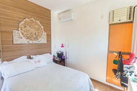Apartamento à venda com 48m², 1 quarto e 1 vagaQuarto 