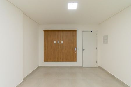 Apartamento à venda com 40m², 1 quarto e sem vaga Apartamento à venda com 40m², 1 quarto e sem vagaSala