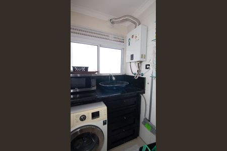 Apartamento à venda com 120m², 3 quartos e 1 vaga Apartamento à venda com 120m², 3 quartos e 1 vagaCozinha e Área de Serviço