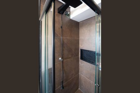 Apartamento à venda com 120m², 3 quartos e 1 vaga Apartamento à venda com 120m², 3 quartos e 1 vagaBanheiro da Suíte 2