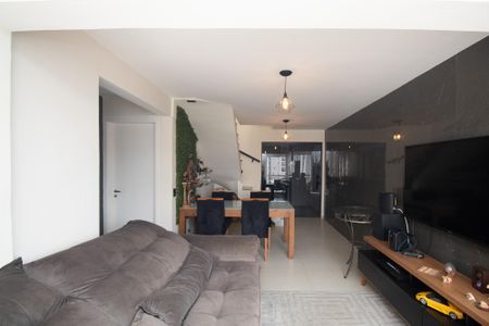 Apartamento à venda com 120m², 3 quartos e 1 vaga Apartamento à venda com 120m², 3 quartos e 1 vagaSala