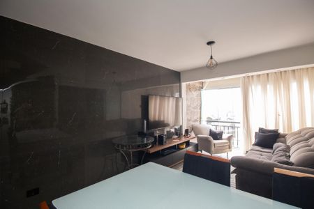 Apartamento à venda com 120m², 3 quartos e 1 vaga Apartamento à venda com 120m², 3 quartos e 1 vagaSala