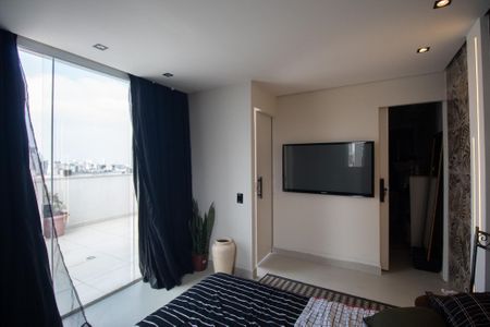 Apartamento à venda com 120m², 3 quartos e 1 vaga Apartamento à venda com 120m², 3 quartos e 1 vagaSuíte 2