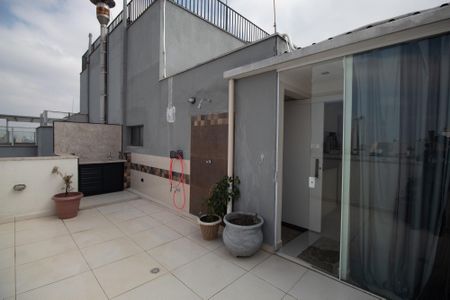 Apartamento à venda com 120m², 3 quartos e 1 vaga Apartamento à venda com 120m², 3 quartos e 1 vagaTerraço