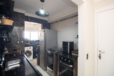 Apartamento à venda com 120m², 3 quartos e 1 vaga Apartamento à venda com 120m², 3 quartos e 1 vagaCozinha e Área de Serviço