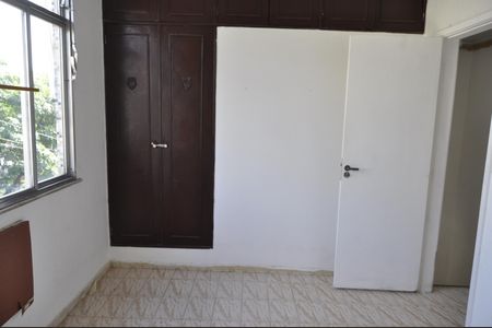 Casa para alugar com 80m², 2 quartos e 2 vagasQuarto 1