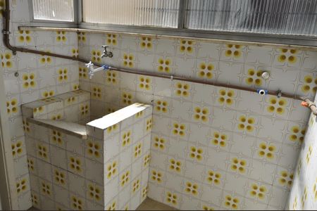 Casa para alugar com 80m², 2 quartos e 2 vagasLavanderia