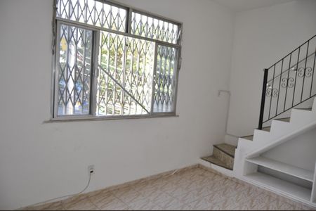 Casa para alugar com 2 quartos, 80m² em Todos Os Santos, Rio de Janeiro