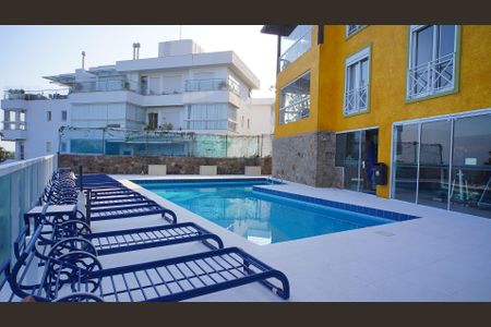 Apartamento para alugar com 120m², 3 quartos e 2 vagasÁrea comum - Piscina